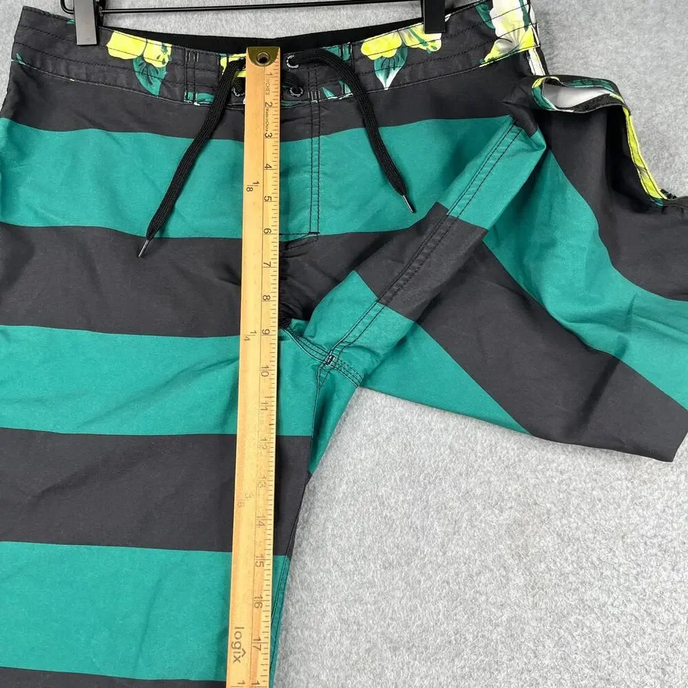 Quiksilver Swim Trunks Mens Green Black Striped Board Shorts Draw String Size 30